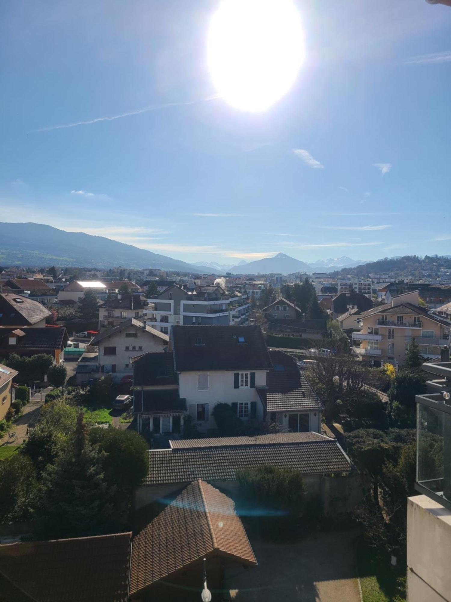 Joli T2 Proche Gare Avec Vue Lejlighed Annemasse Eksteriør billede